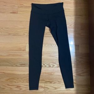 Lululemon wunder unders
